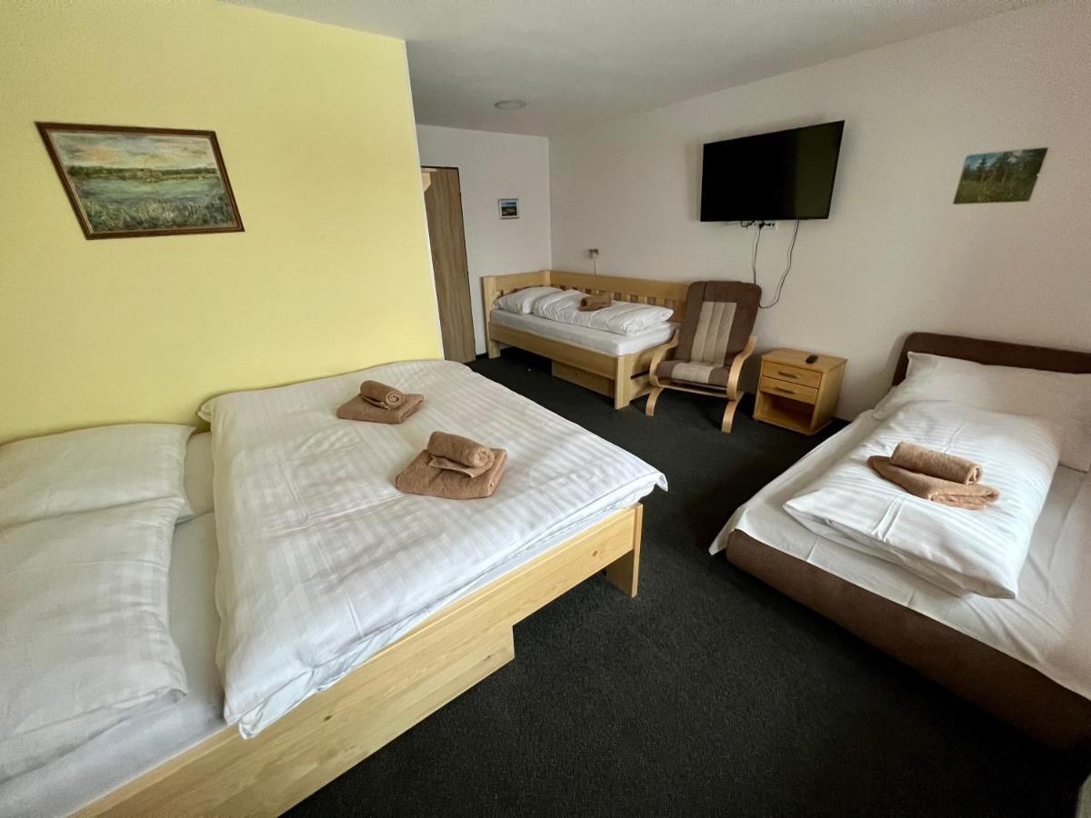 Horsky Hotel Paprsek Stare Mesto  Ngoại thất bức ảnh